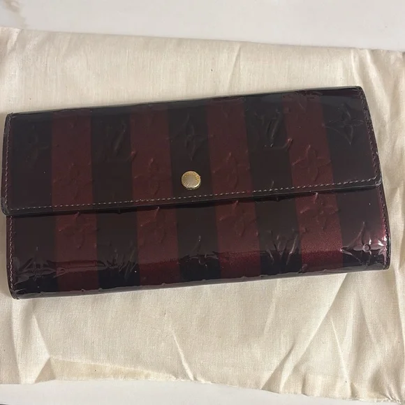 Louis vuitton vernis stripes wallet - Picture 1 of 14